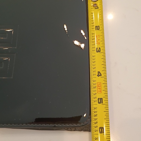 💋 Givenchy *NEW patent leather clutch - Picture 5 of 7